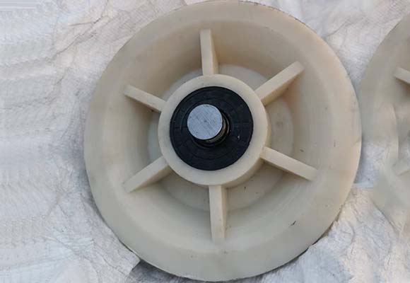 ���߷���������ϩĦ����݁